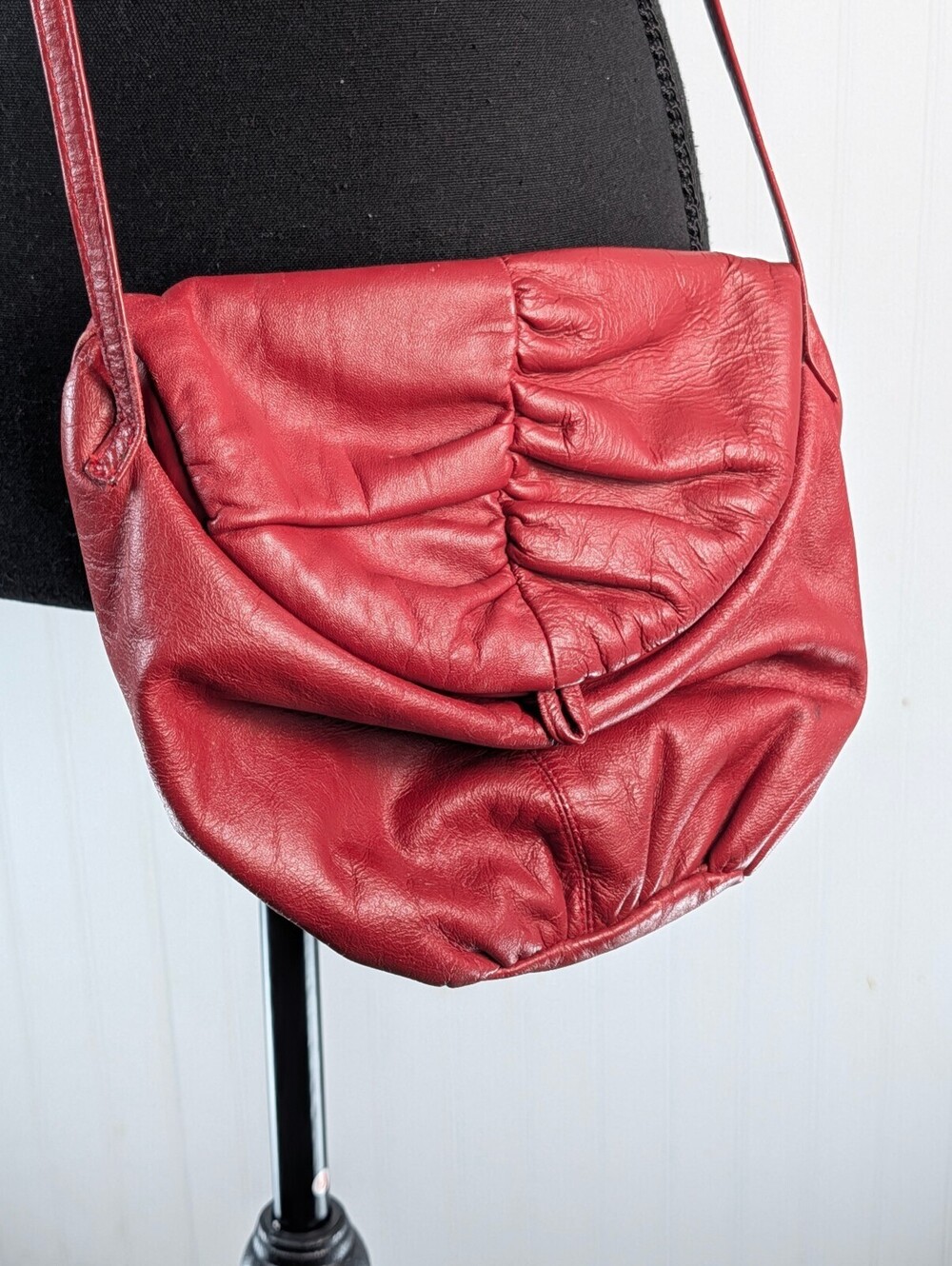 Vintage Red Leather Ruched Crossbody Bag Slouchy Boho 80s 90s